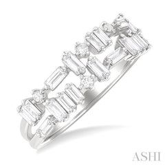 5/8 ctw Split Twin Row Baguette and Round Cut Diamond Fashion Band in 14K White Gold