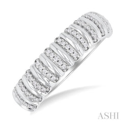 1/6 ctw Ribbed Round Cut Diamond Fashion Ring in 10K White Gold