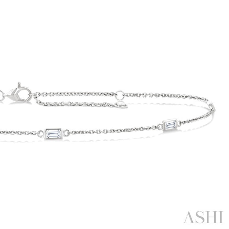 1/4 Ctw Baguette Cut Diamond Station Bracelet in 14K White Gold