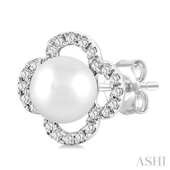 5 MM Cultured Pearl and 1/6 Ctw Round Cut Diamond Clover Petite Fashion Earrings in 10K White Gold