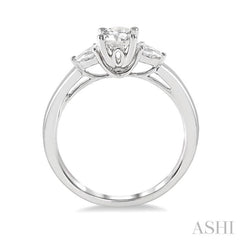 1/5 Ctw Round Center Pear Cut Diamond Semi-Mount Engagement Ring in 14K White Gold