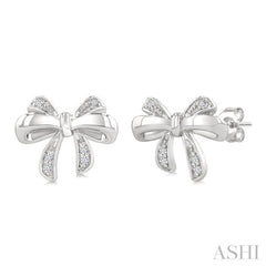1/20 Ctw Bow Single Cut Diamond Fashion Earrings in Sterling Silver