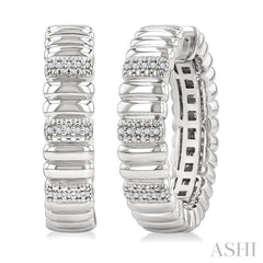 1/10 Ctw Wide Ribbed Plain Polished and Round Cut Diamond Bold Fashion Hoop Earrings in Sterling Silver