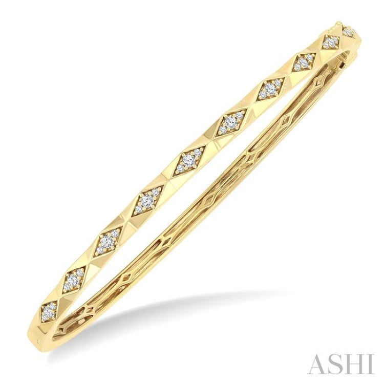 1/3 Ctw Geometric Shape Round Cut Diamond Fashion Bangle in 10K Yellow Gold