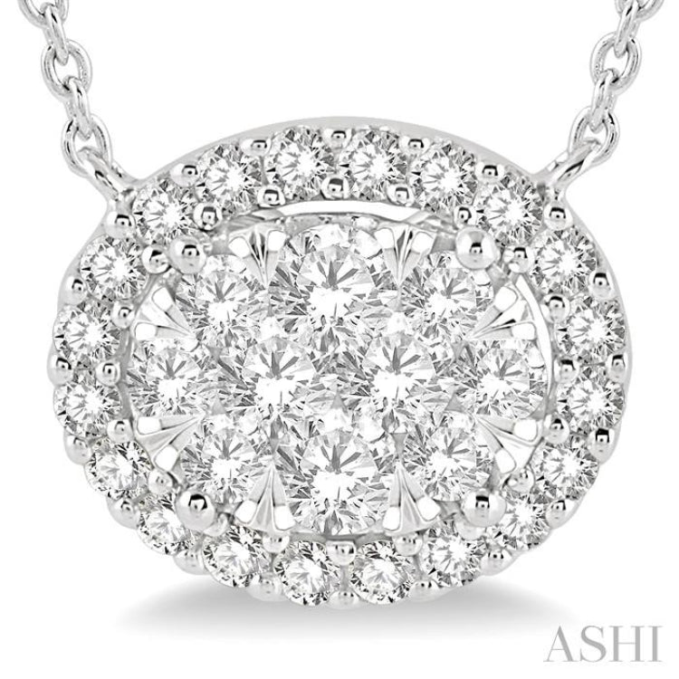 3/4 Ctw Oval Shape Round Cut Diamond Lovebright Pendant With Chain in 14K White Gold