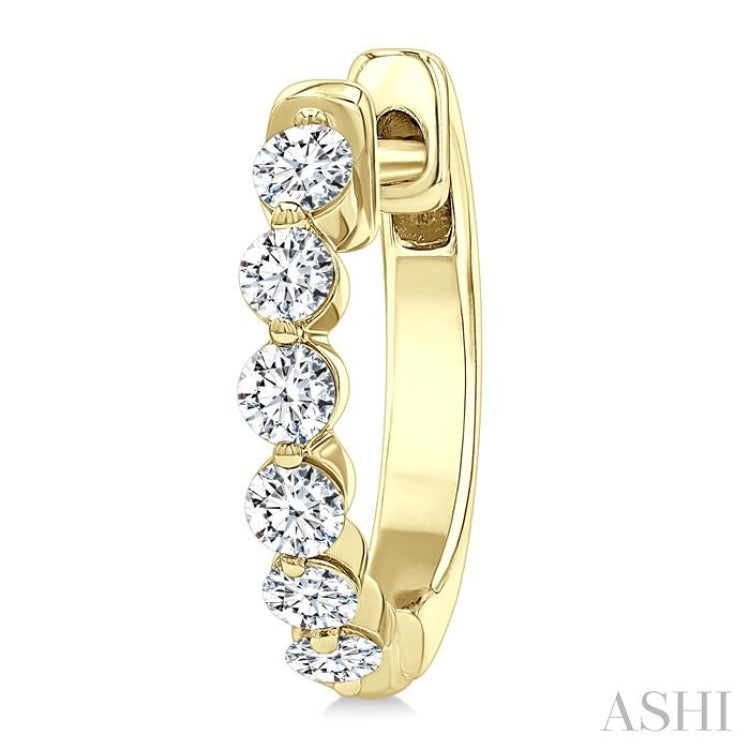 1/2 Ctw Prong Set Round Cut Diamond Hoop Earrings in 14K Yellow gold