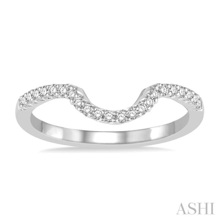 1/8 Ctw Curved Center Round Cut Diamond Wedding Band in 14K White Gold
