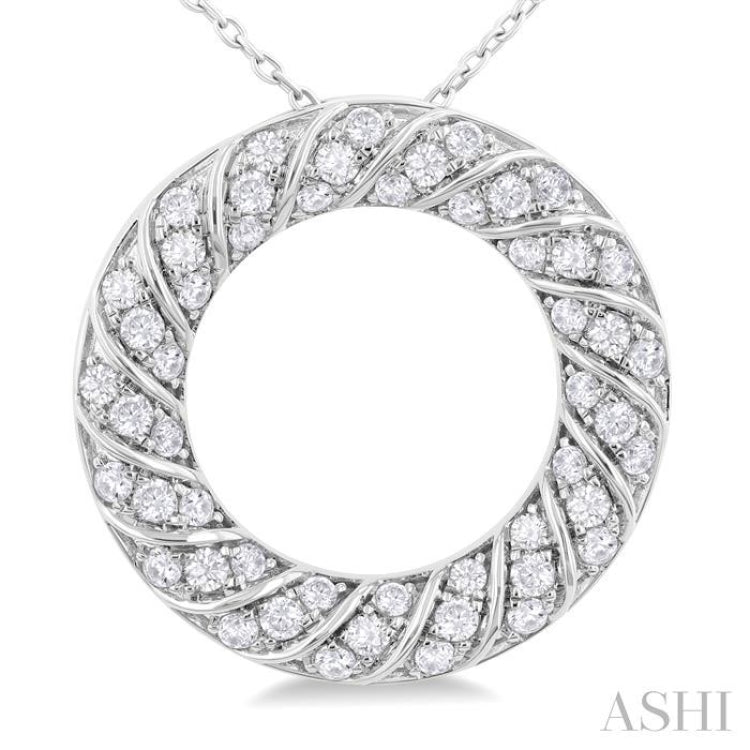 1/2 Ctw Ribbed Swirl Circle Round Cut Diamond Fashion Pendant With Chain in 14K White Gold