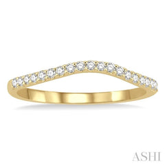 1/5 Ctw Round Cut Diamond Wedding Band in 14K Yellow Gold