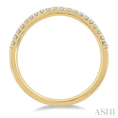 1/5 Ctw Round Cut Diamond Wedding Band in 14K Yellow Gold
