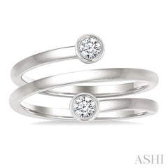 1/5 Ctw Round Shape Diamond Bezel Double Coil Fashion Ring in 14K White Gold