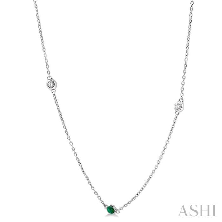 2.25 MM Emerald and 1/4 Ctw Round Cut Diamond Precious Station Necklace in 14K White Gold