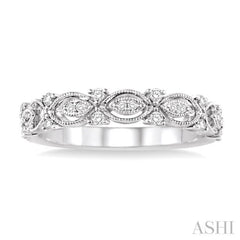 1/6 Ctw Round Cut Diamond Wedding Band in 14K White Gold