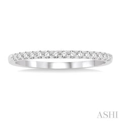 1/5 ctw Round Cut Diamond Wedding Band in 14K White Gold