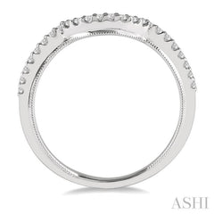 1/6 ctw Round Cut Diamond Wedding Band in 14K White Gold