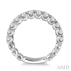 3/4 ctw Round Cut Diamond Wedding Band in 14K White Gold