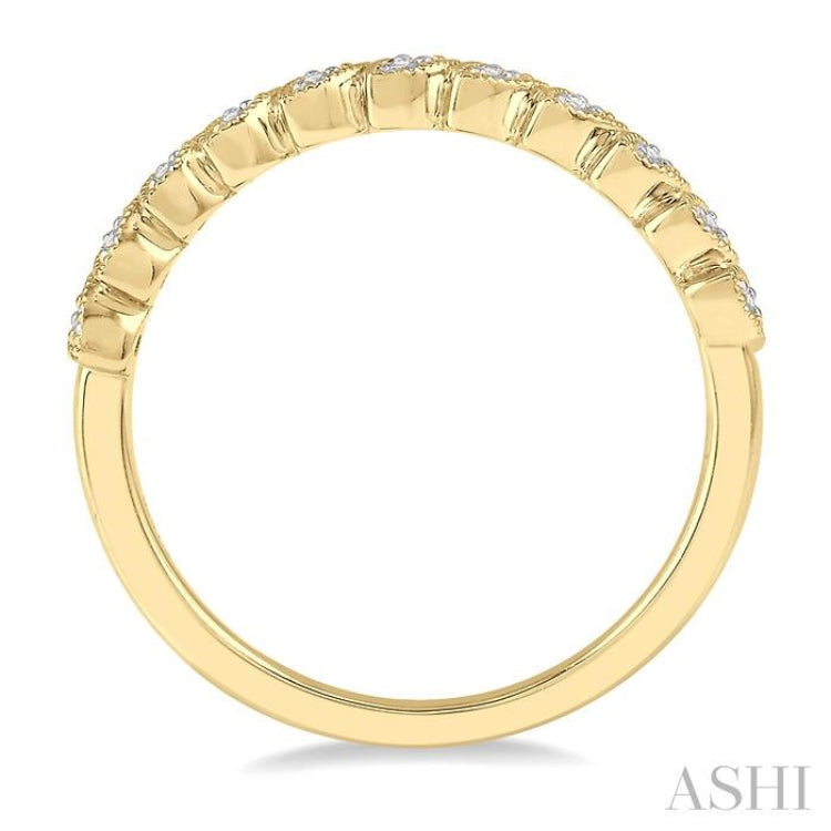 1/10 ctw Leaf Motif Round Cut Diamond Stackable Band in 14K Yellow Gold