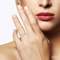 1/8 Ctw Oval Shape Lovebright Diamond Ring in 14K White Gold