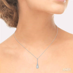 1/2 ctw Baguette & Round Cut Diamond Pendant in 14K White Gold with chain
