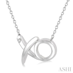1/50 ctw 'XO' Hugs and Kisses Round Cut Diamond Fashion Pendant With Chain in Sterling Silver