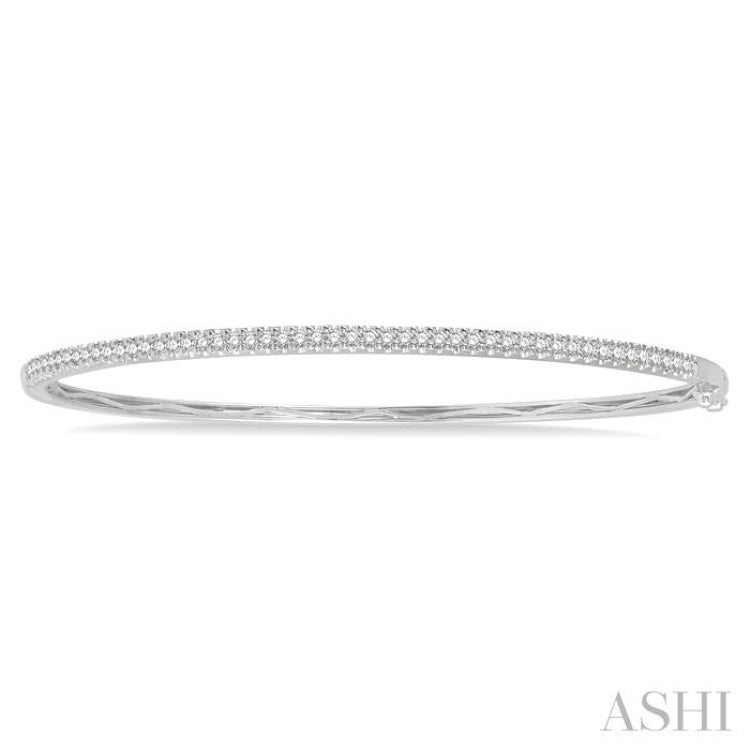 1/2 Ctw Slim Round Cut Diamond Bangle in 14K White Gold