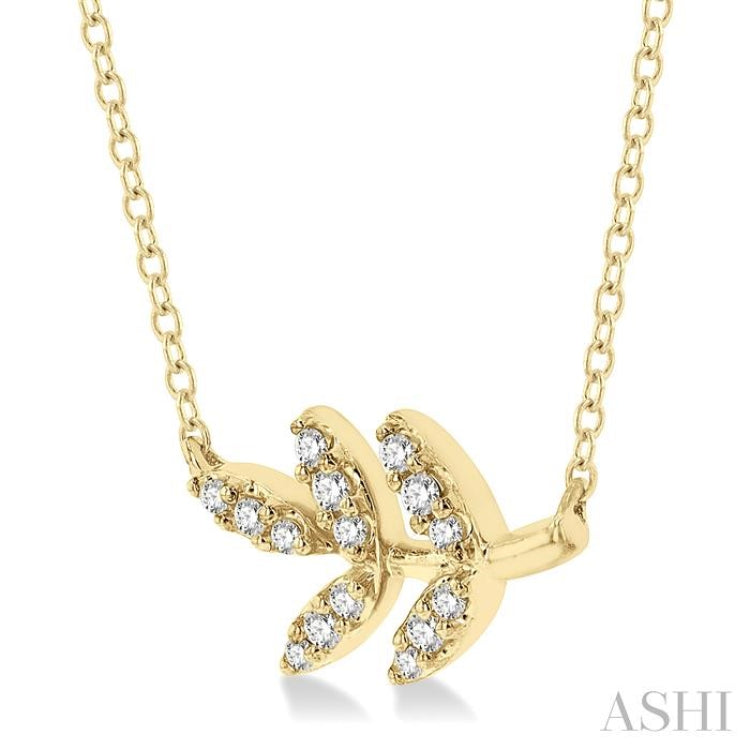 1/10 ctw Leaf Motif Round Cut Diamond Petite Fashion Pendant With Chain in 10K Yellow Gold