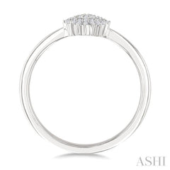 1/6 Ctw Petite Round Shape Round Cut Diamond Cluster Fashion Ring in 10K White Gold