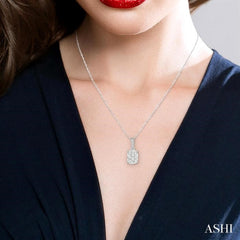 1/6 ctw Oval Shape Diamond Lovebright Pendant in 14K White Gold with Chain